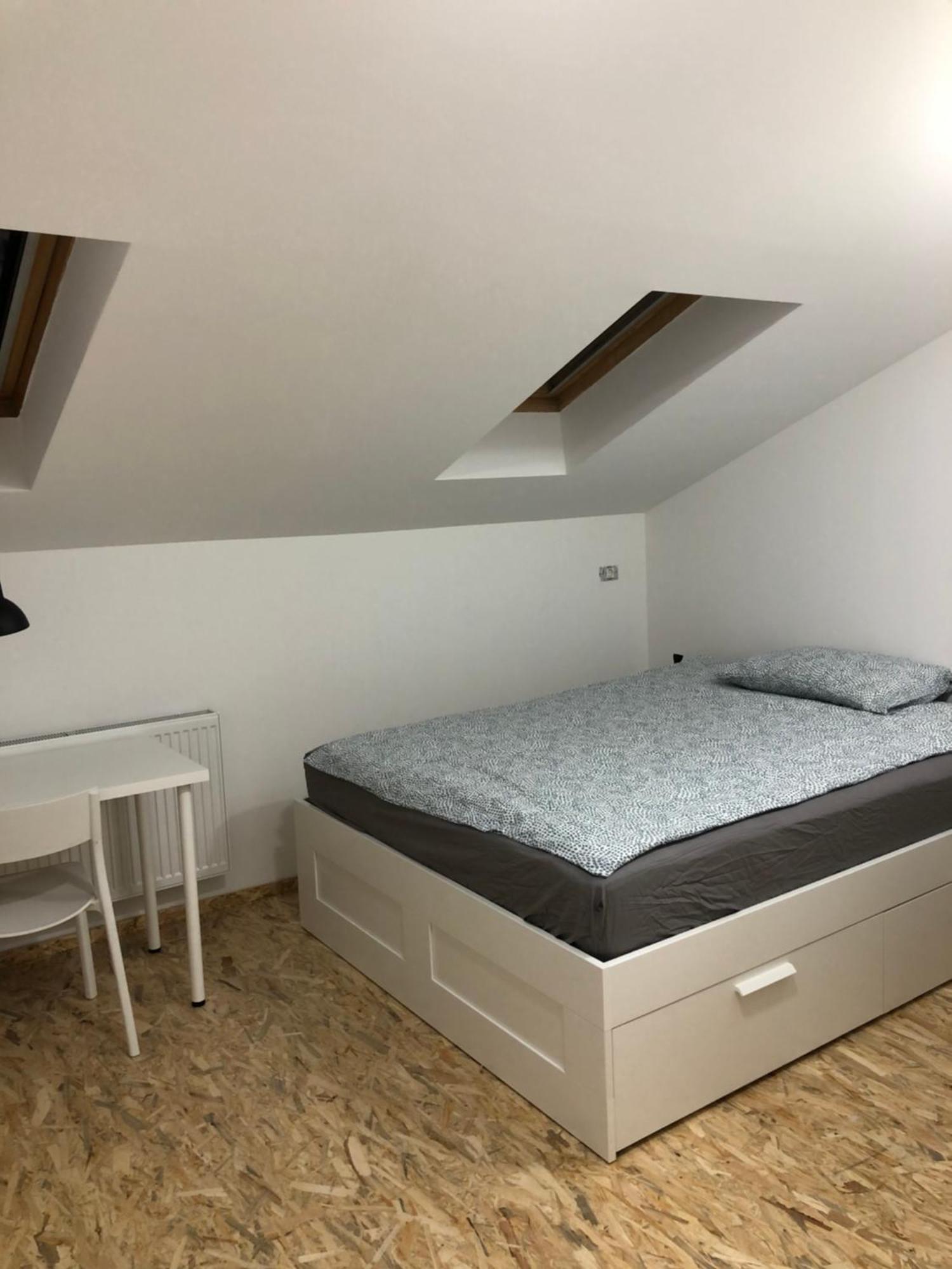 Hostel Tesla House