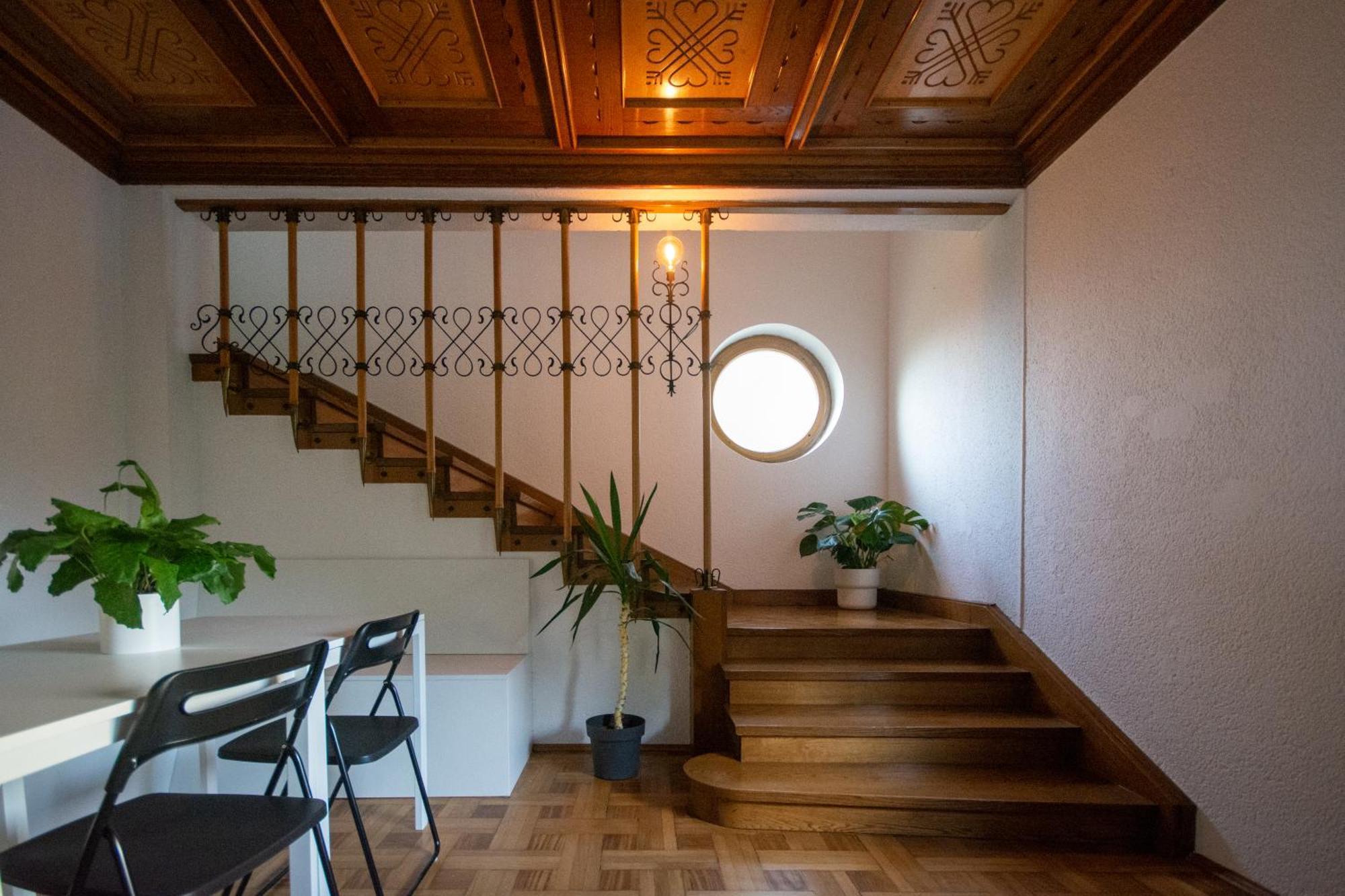 Tesla House Hostel *